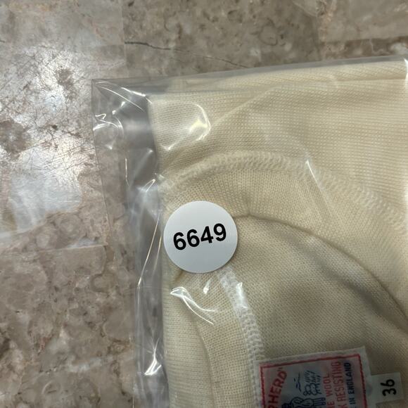 Vintage Shepherd Wool Sweater Mens Small Yellow Long Sleeve Wool Jumper 70s 80s - Picture 11 of 13